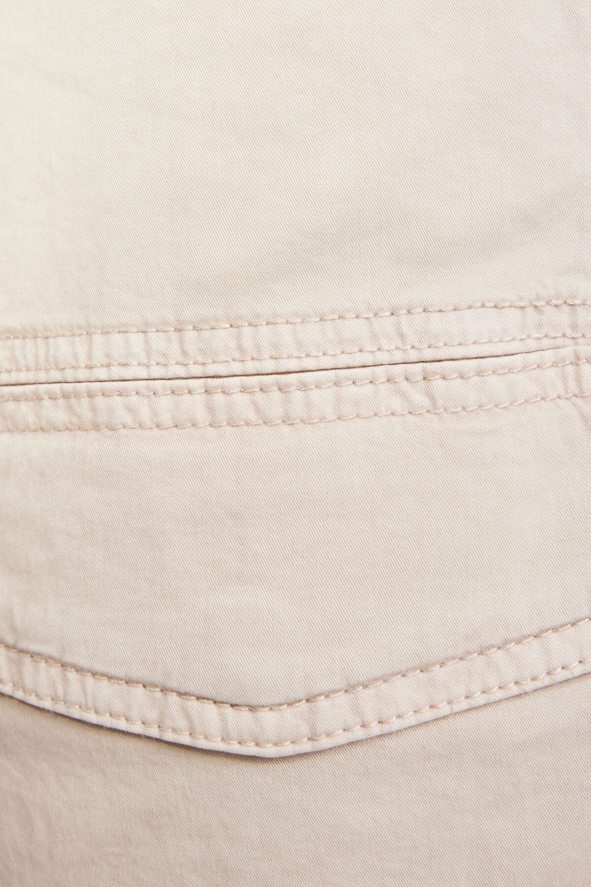 100082866_3OS_alt3_1920x2880-2