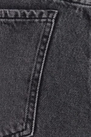 ’90s Straight Jean