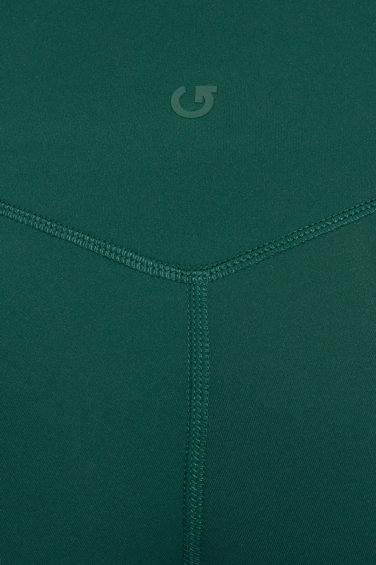 100090152_7N6_alt3_1920x2880-1