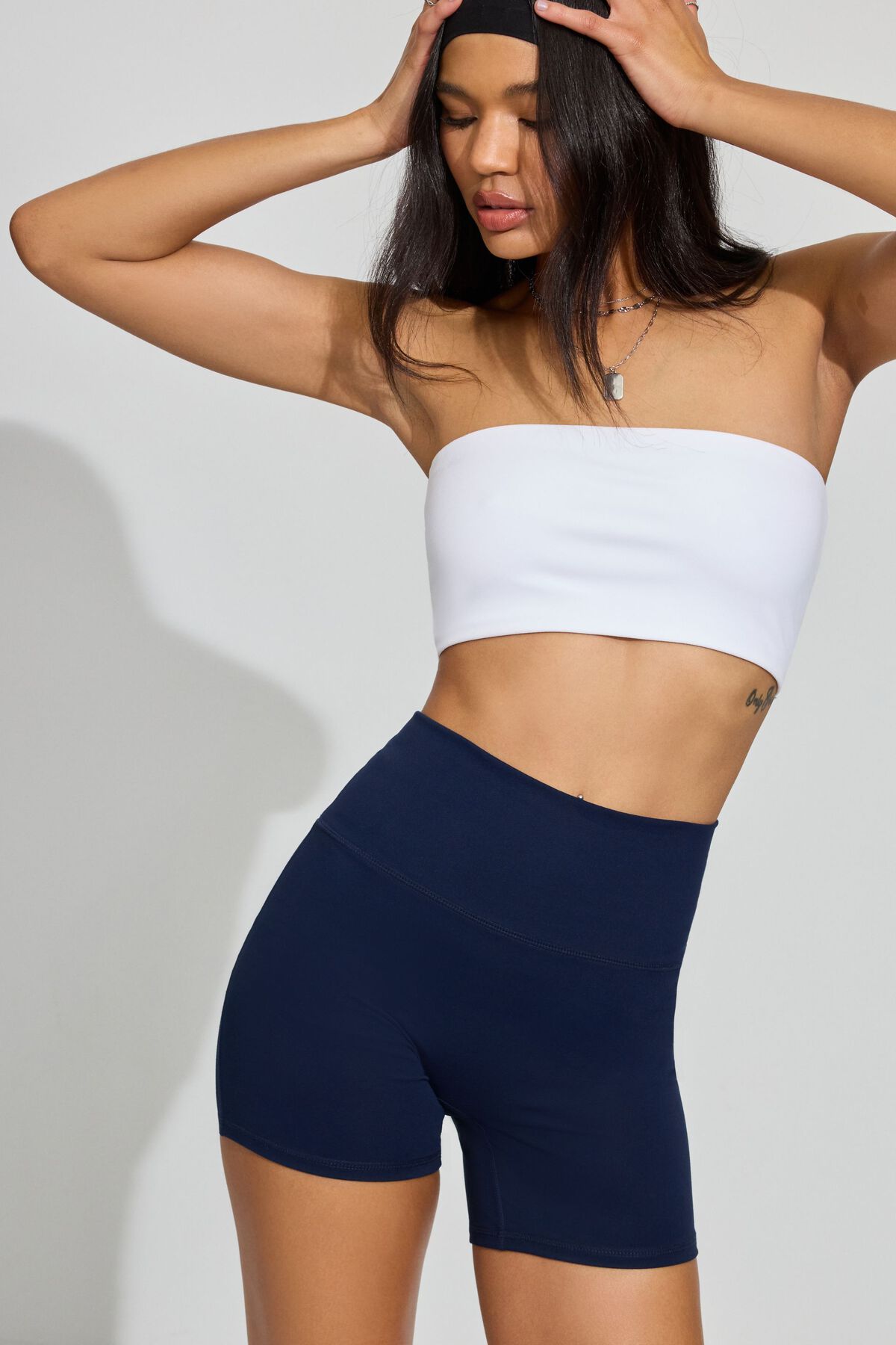 100090317_06G_1920x2880-4