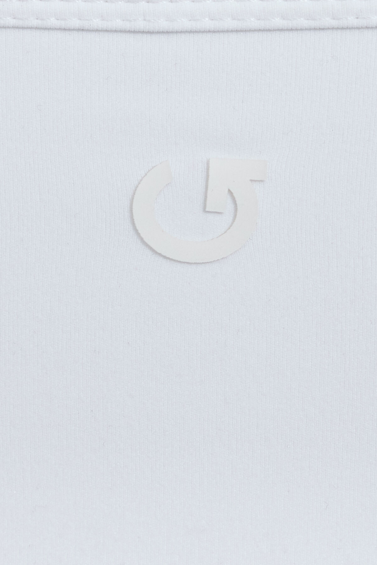 100091530_04N_alt4_1920x2880