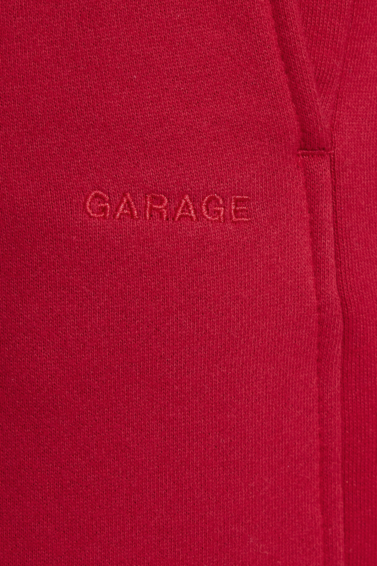 100091920_7GF_alt3_1920x2880-1