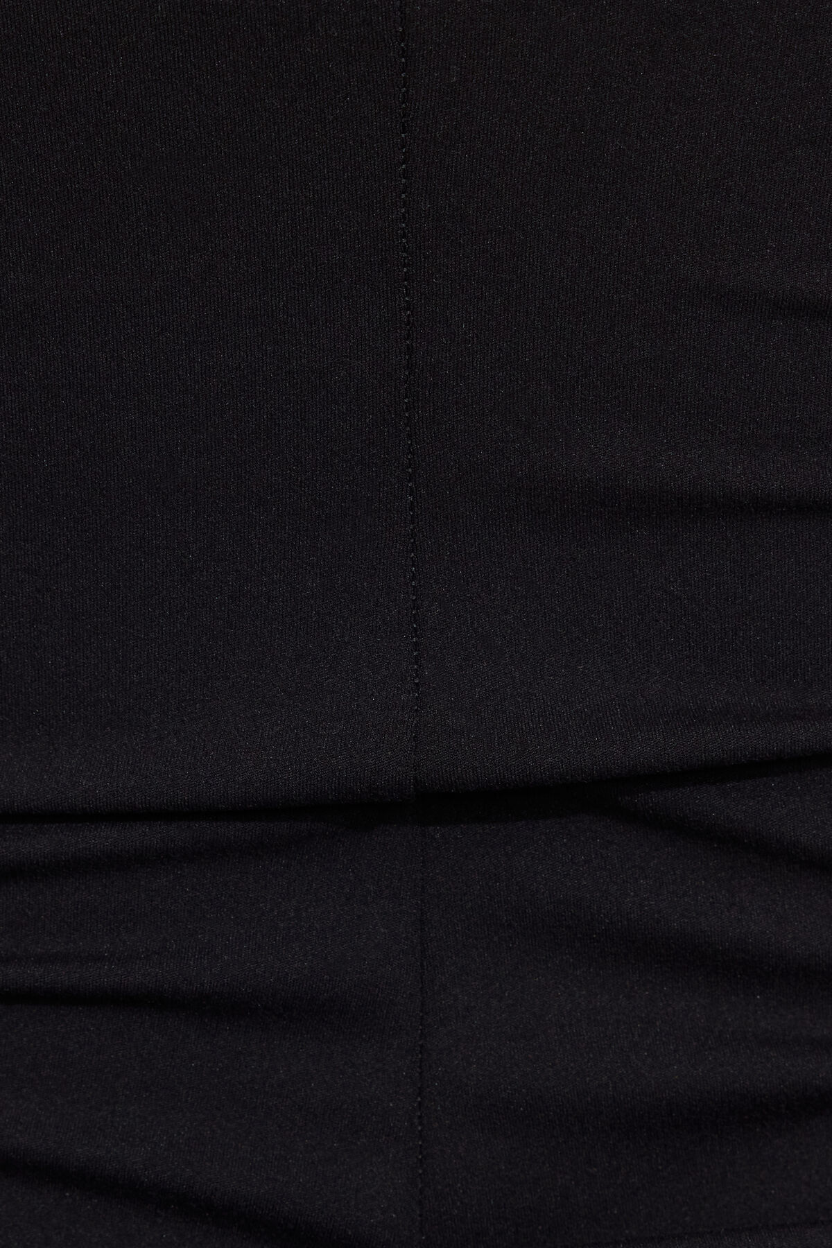 100094156_06V_alt4_1920x2880-2