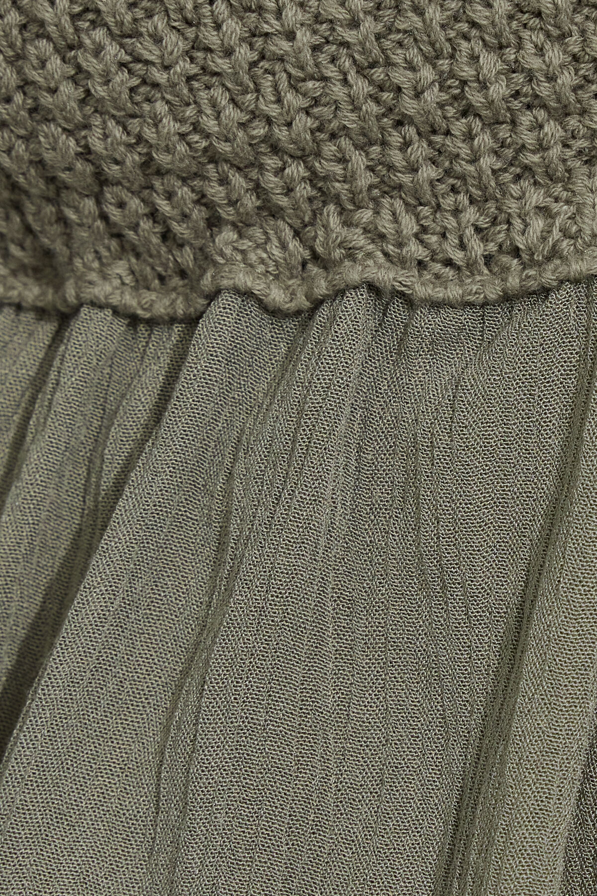 100094288_7TZ_alt4_1920x2880