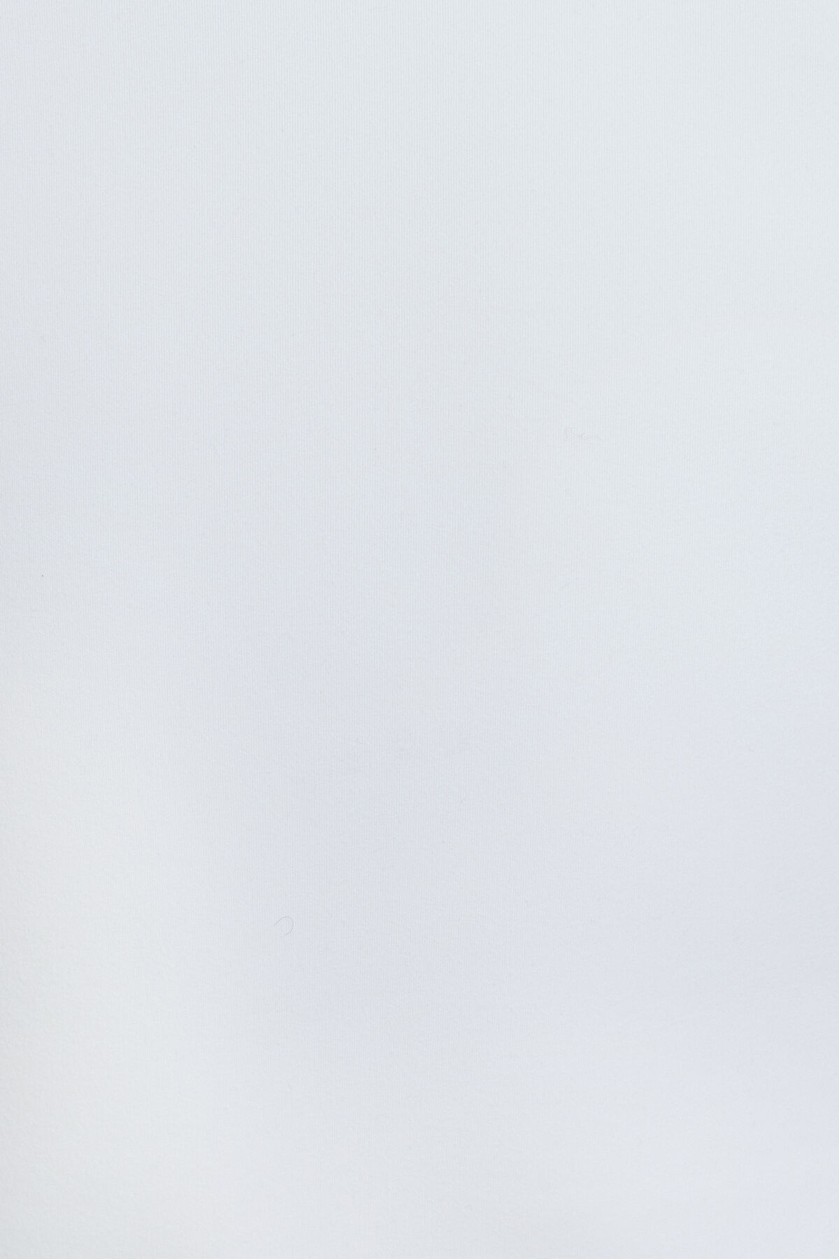 100094457_04N_alt6_1920x2880-11