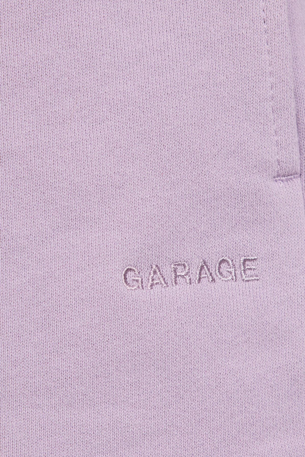 100096138_7YC_alt4_1920x2880