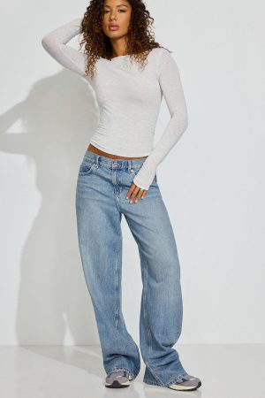 Low Rise Baggy Jeans