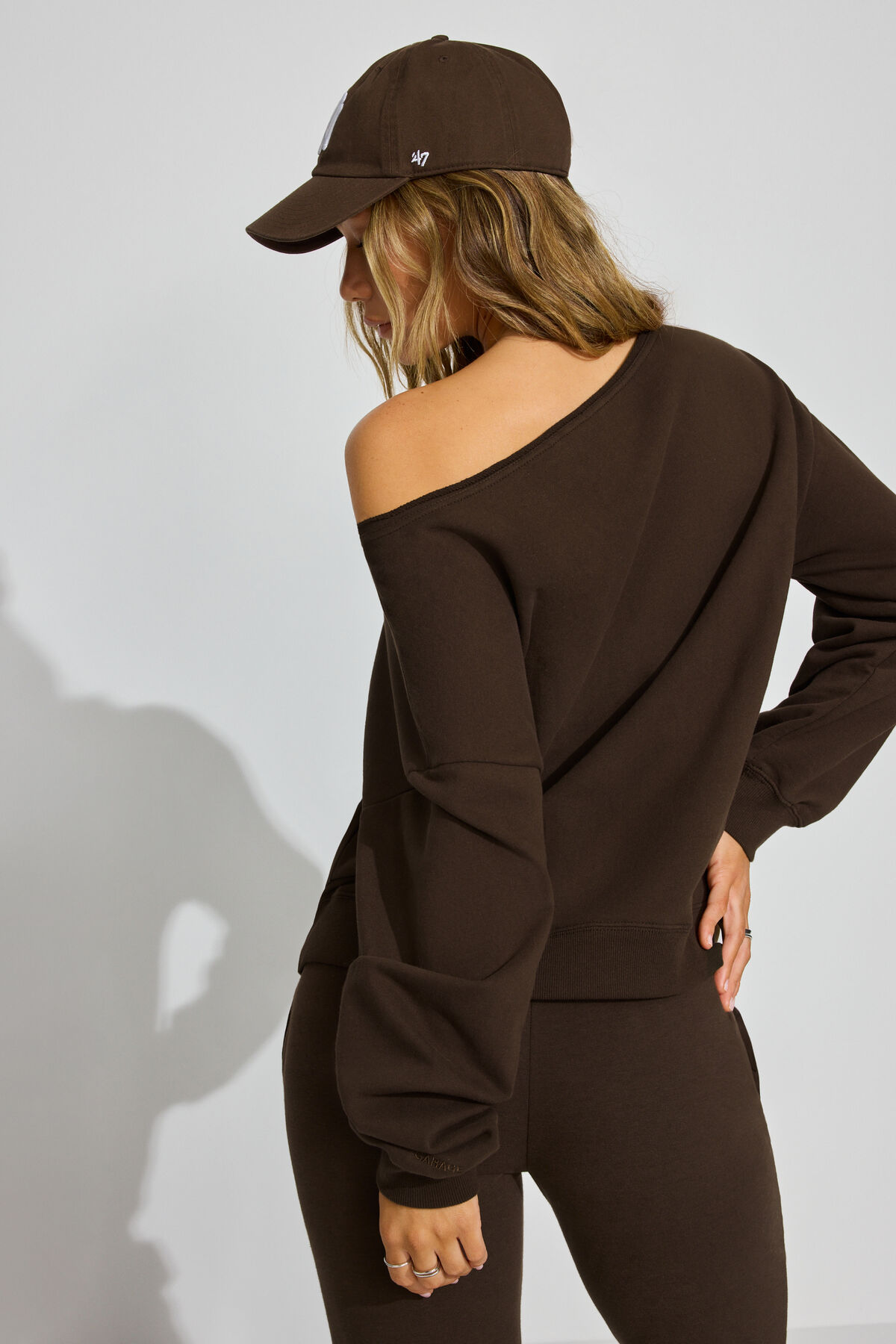 100097132_4DD_alt2_1920x2880-13