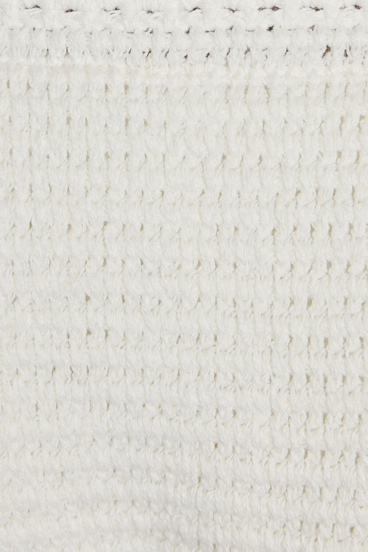 100097508_66Z_alt3_1920x2880