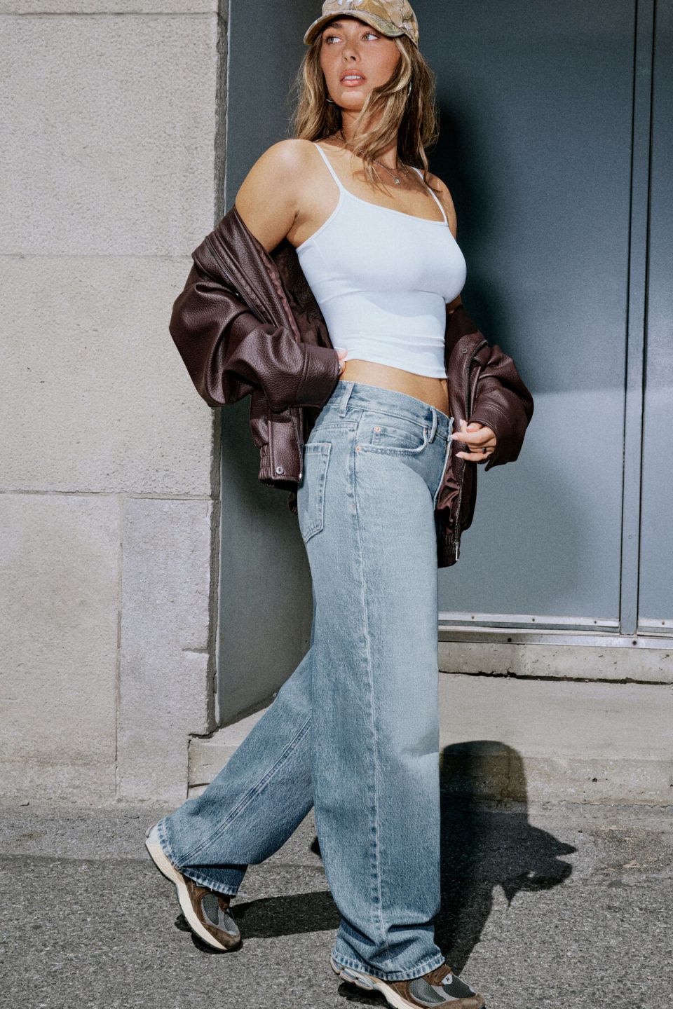Low Rise Baggy Jeans
