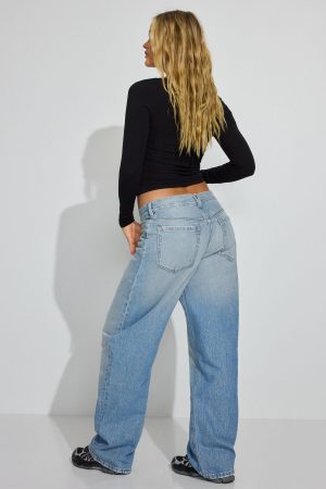 Low Rise Baggy Jeans