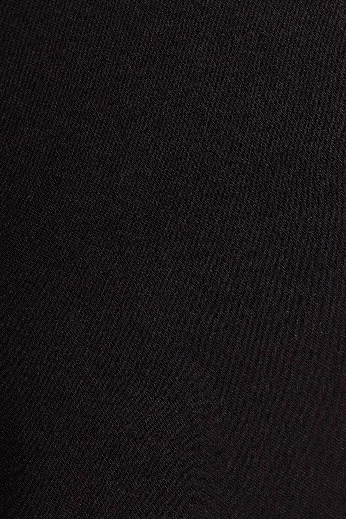 100098761_06V_alt5_1920x2880