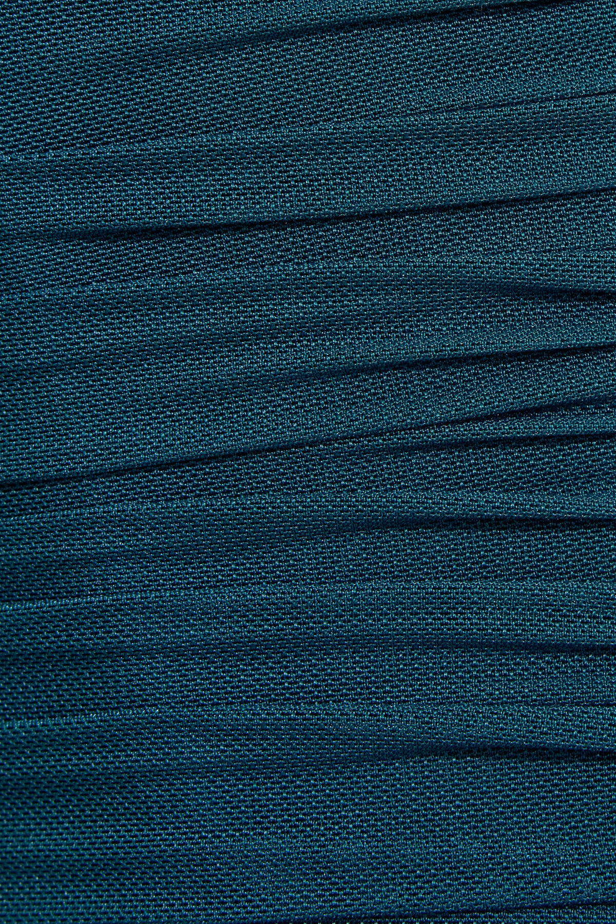 100098868_8I2_alt3_1920x2880-2