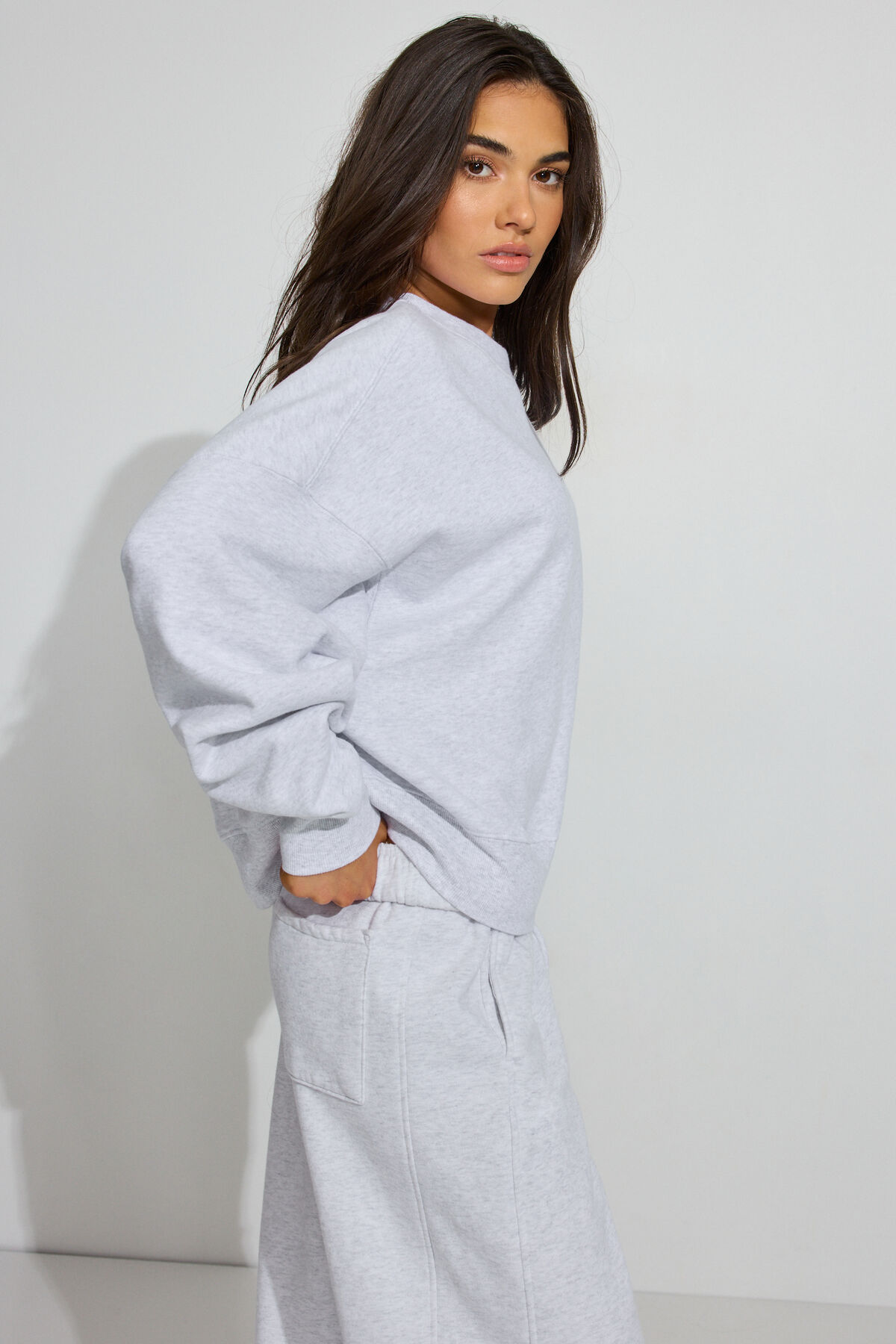 100099314_18X_alt2_1920x2880