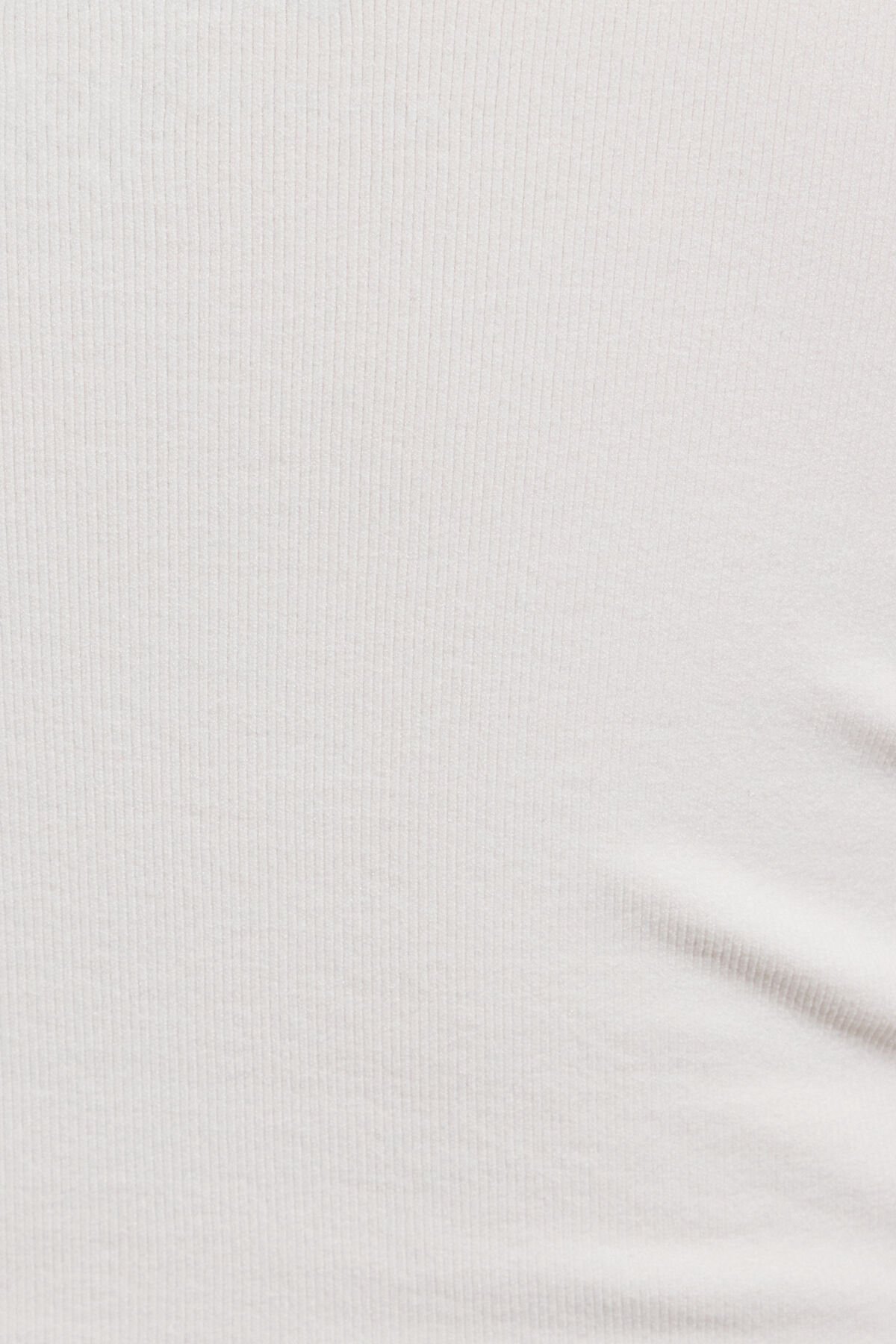 100100433_03G_alt3_1920x2880-5