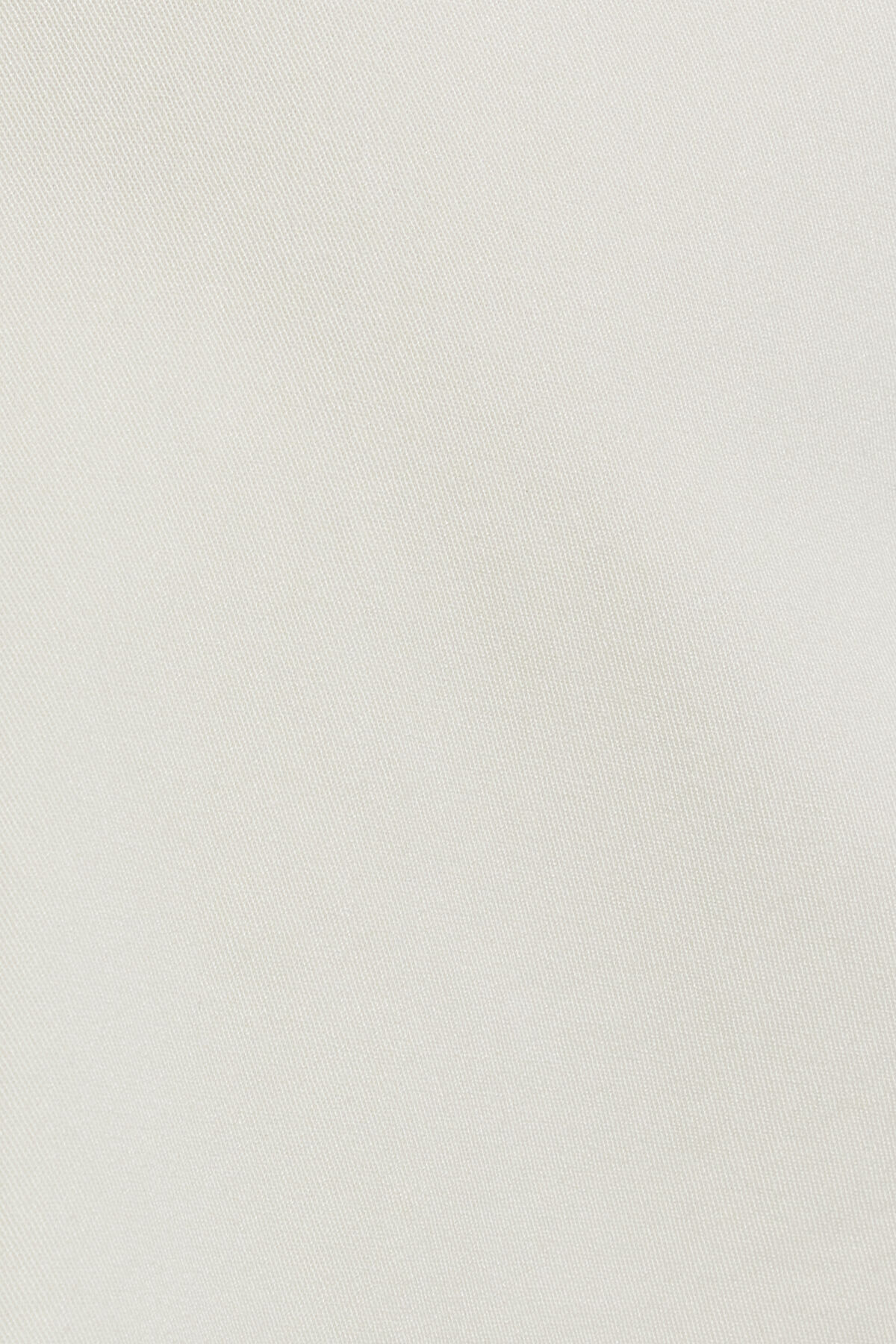 100100452_03G_alt3_1920x2880-4