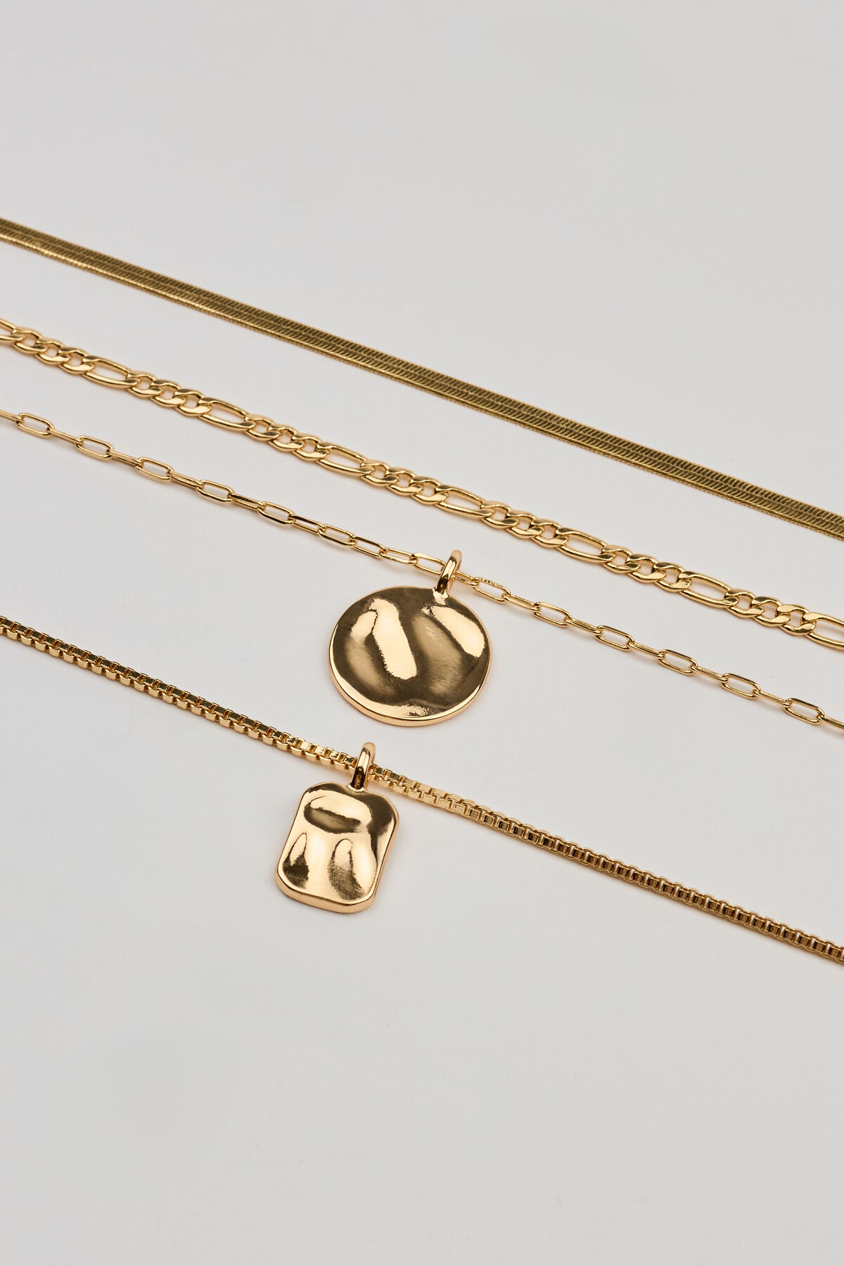 100100549_2DA_alt2_1920x2880-1