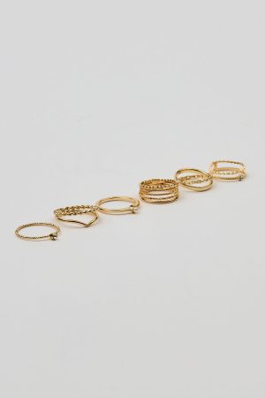 Set of 6 Super Delicate Rings